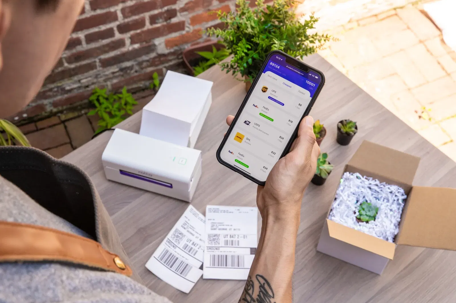 Shipping Apps: Unlock Savings for E-commerce Resellers 3 all your orders are in one place.